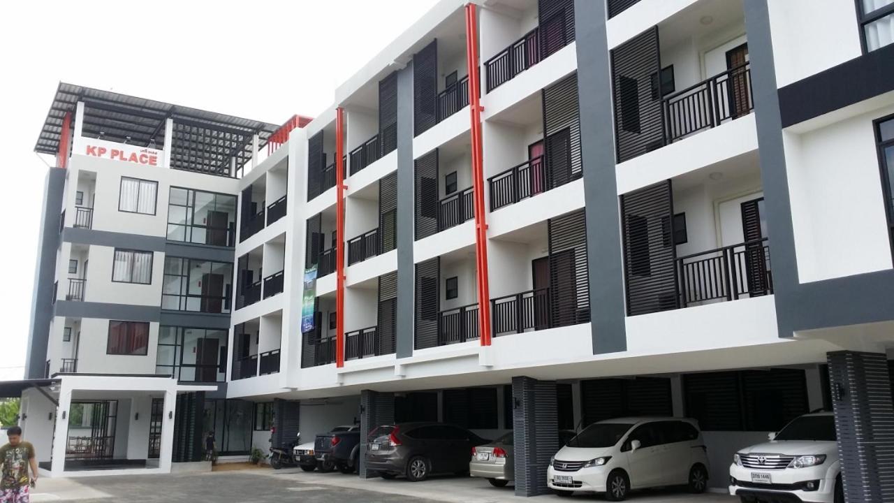 Kp Place Лопбури Экстерьер фото